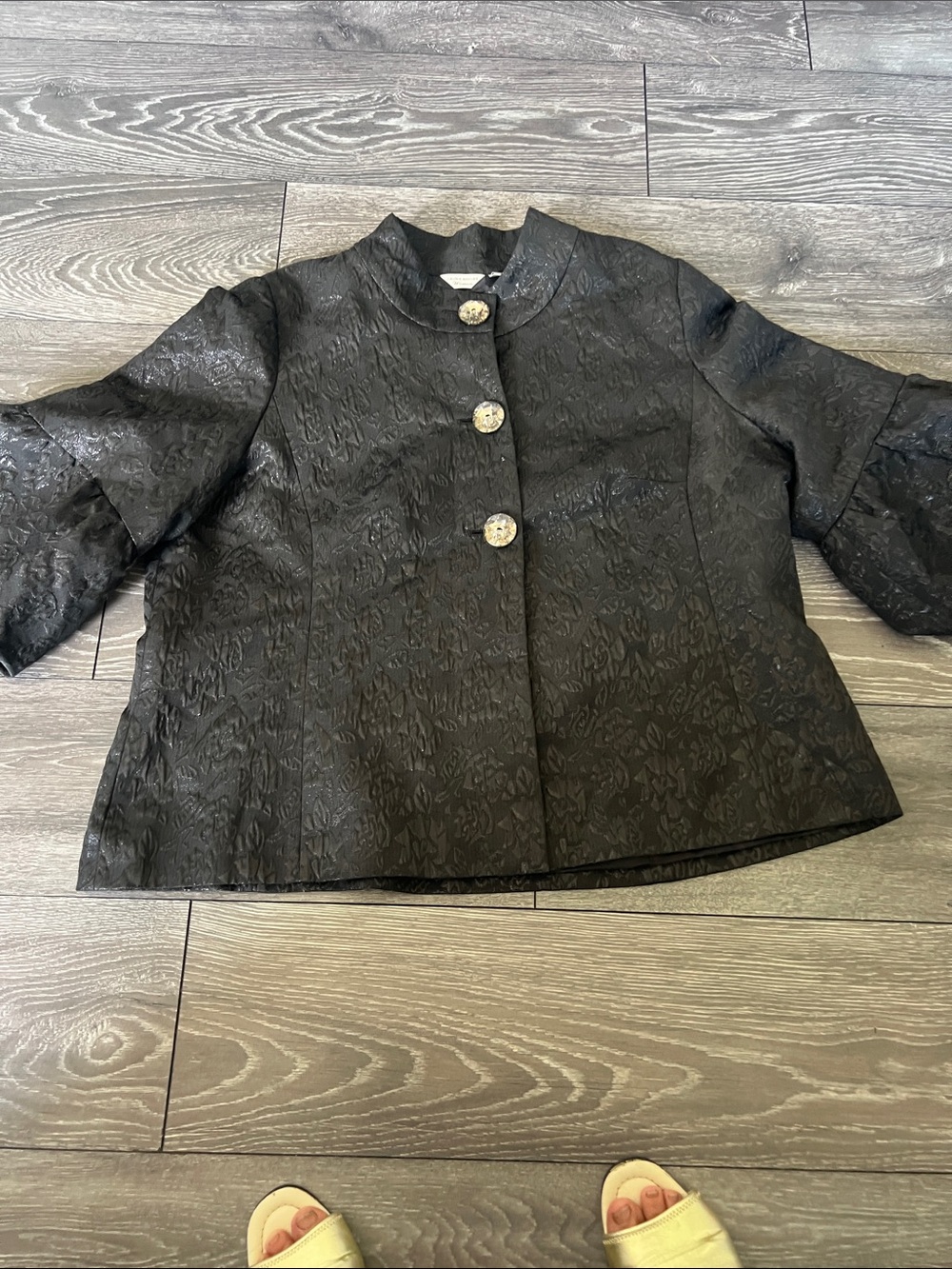 Laura Ashley 2x Black Textured Cropped Blazer with Decorative Buttons